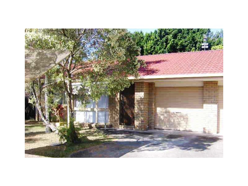 1/13 Stephanie Court, Labrador QLD 4215