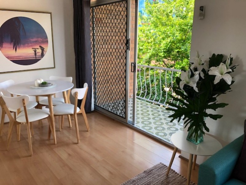 6/25 White Street, Southport QLD 4215