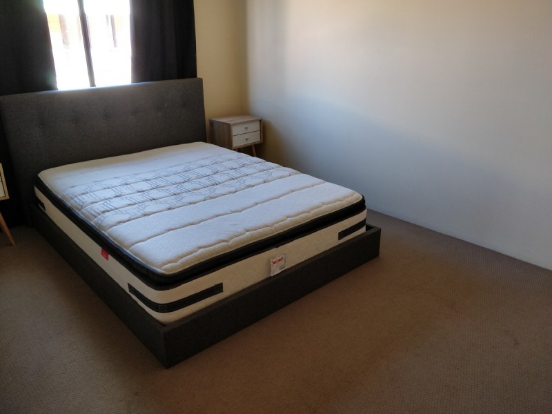 18/28 Hunter Avenue, Labrador QLD 4215