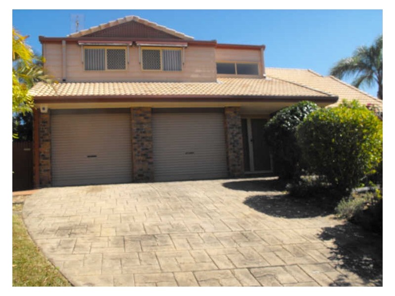 4 Crenshaw Crescent, Parkwood QLD 4214