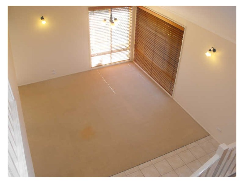 4 Crenshaw Crescent, Parkwood QLD 4214