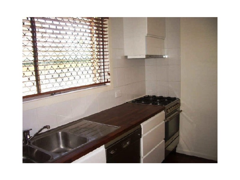 29 West King Street, Southport QLD 4215