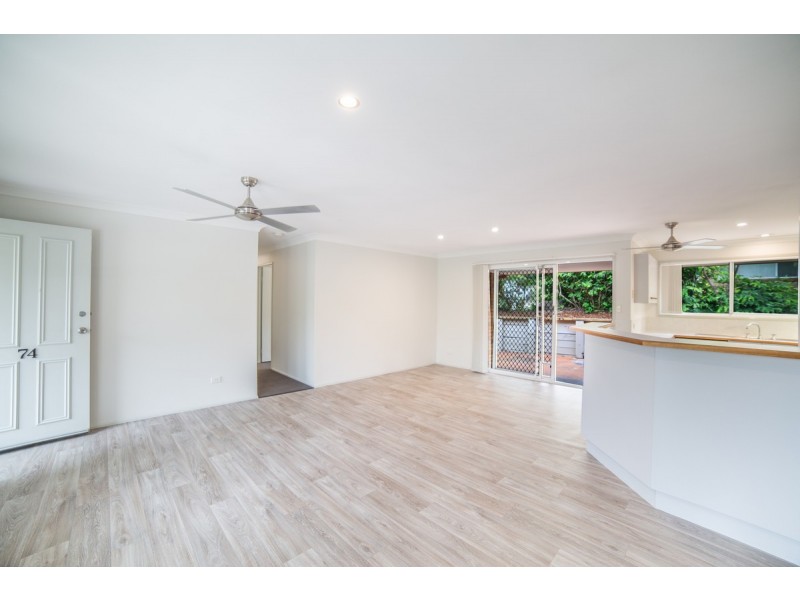 74/97-111 Edmund Rice Drive, Southport QLD 4215