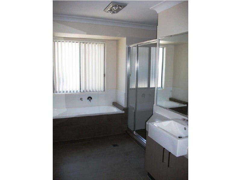 2/9 Ward Street, Southport QLD 4215