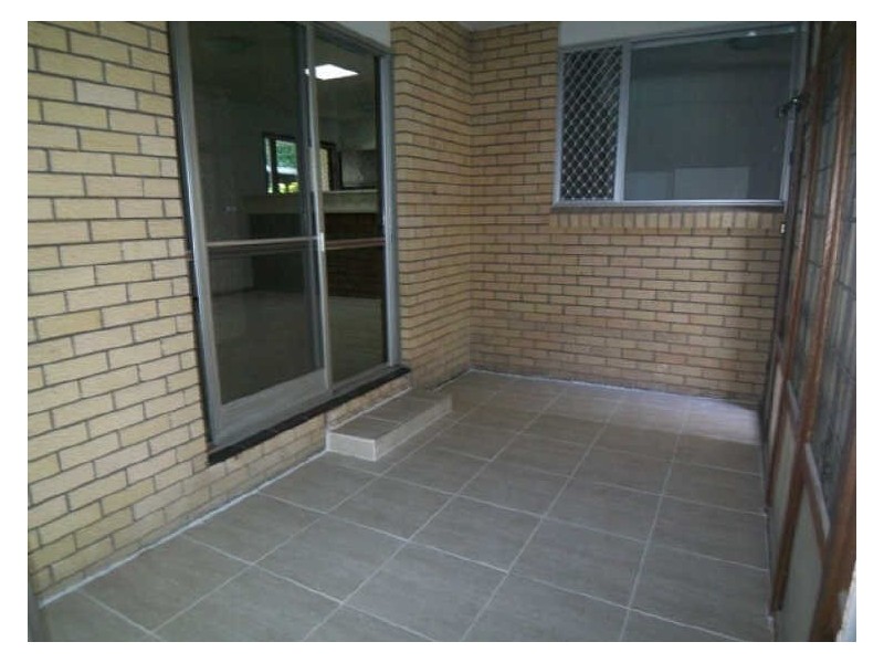 5 Ellen Street, Southport QLD 4215