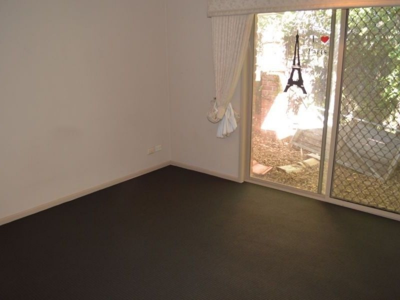 24 Stadler Court, Parkwood QLD 4214