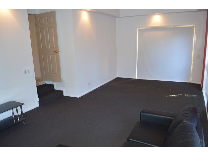 24 Stadler Court, Parkwood QLD 4214