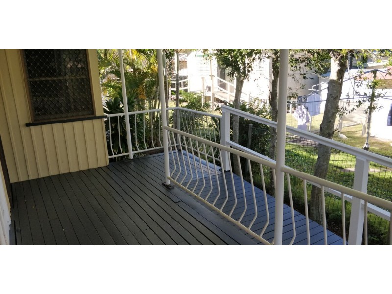 67 Worendo Street, Southport QLD 4215