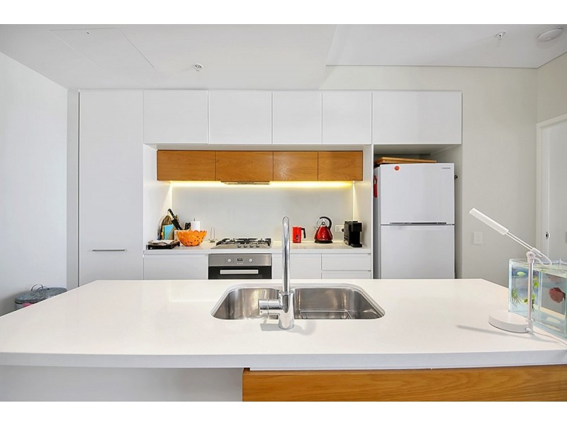 37D Harbour Road, Hamilton QLD 4007