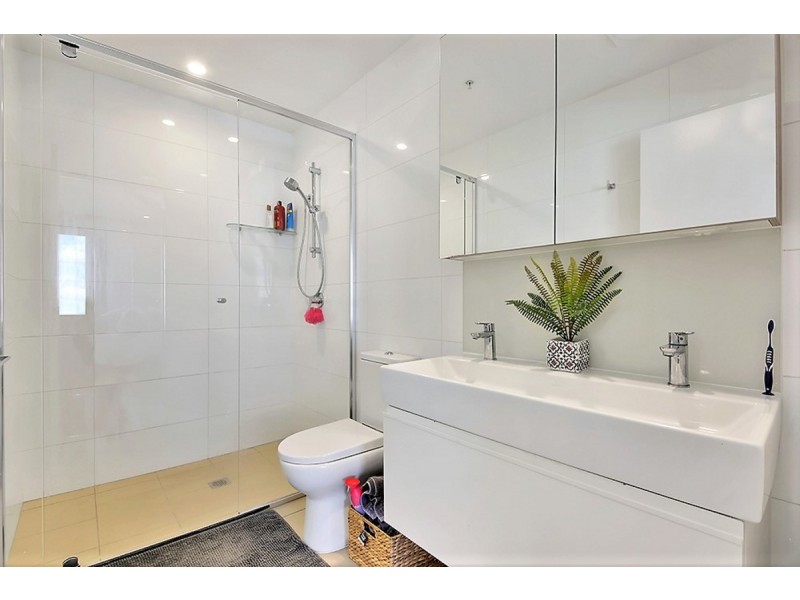 37D Harbour Road, Hamilton QLD 4007