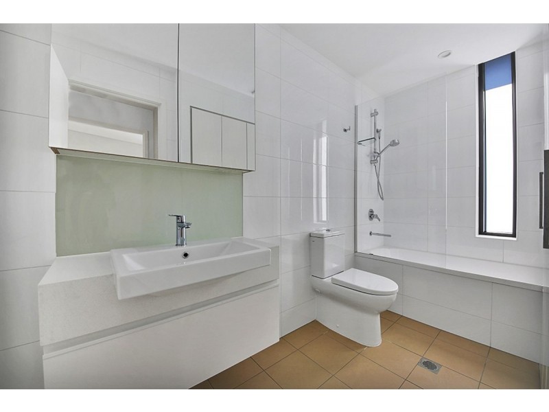 37D Harbour Road, Hamilton QLD 4007