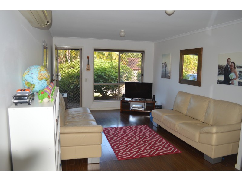 19/1 Golden Palms Court, Ashmore QLD 4214