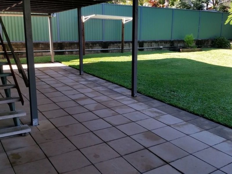 26 Kuranga Avenue, Southport QLD 4215