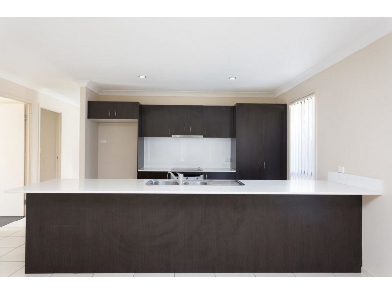 83/19 Santa Barbara Road, Hope Island QLD 4212