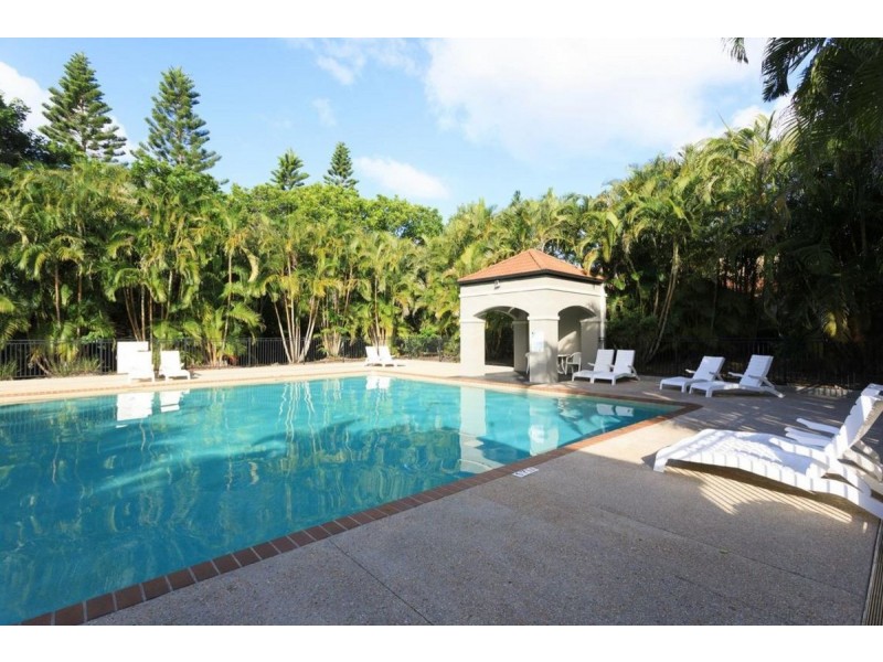 83/19 Santa Barbara Road, Hope Island QLD 4212