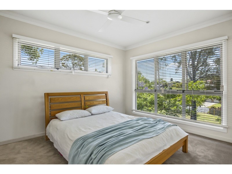 3/133 Benowa Road, Southport QLD 4215