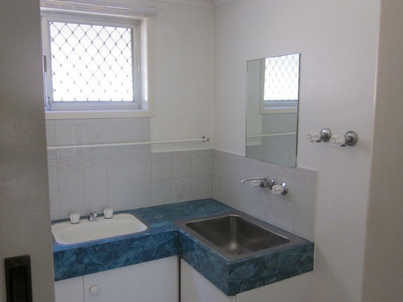 2/7 Little Norman Street, Southport QLD 4215