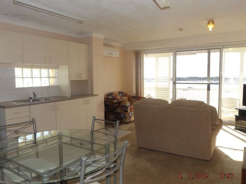 54/30 Marine Parade, Southport QLD 4215