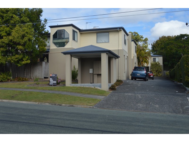 2/28 Blake Street, Southport QLD 4215