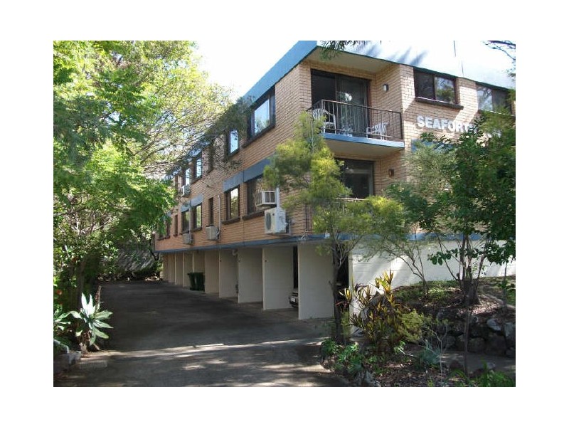 4/16 Andrews Street, Southport QLD 4215