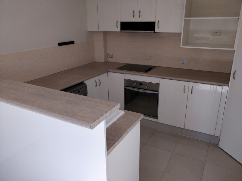 11/35-37 Huth Street, Labrador QLD 4215