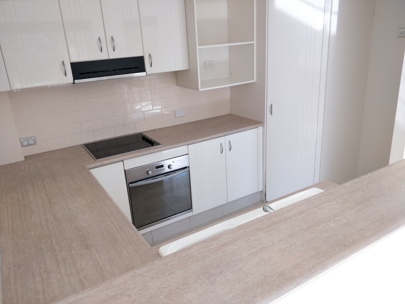 11/35-37 Huth Street, Labrador QLD 4215