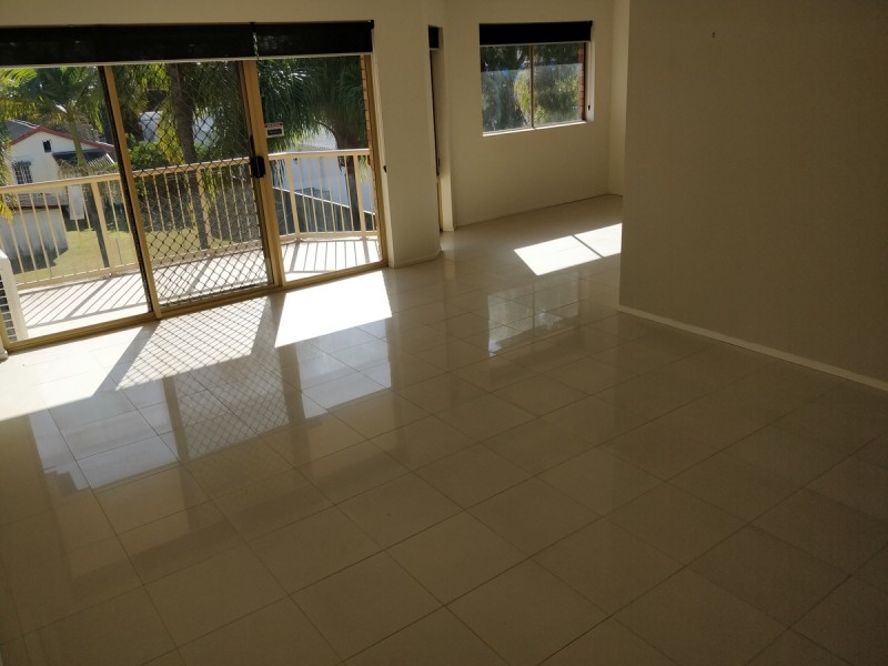 11/35-37 Huth Street, Labrador QLD 4215