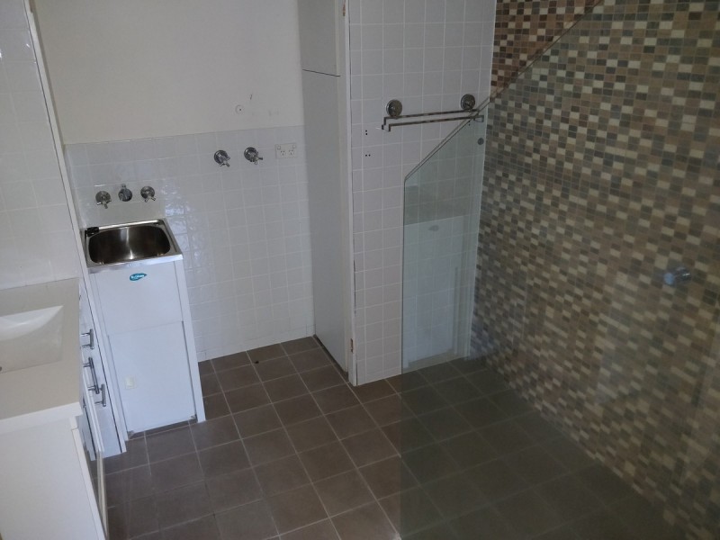 11/35-37 Huth Street, Labrador QLD 4215