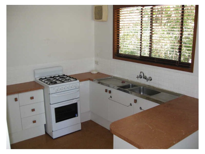 2/85 Anne Street, Southport QLD 4215