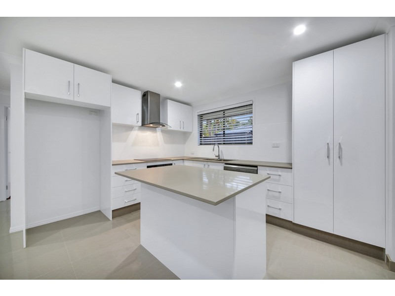 1/7 Jessica Court, Arundel QLD 4214