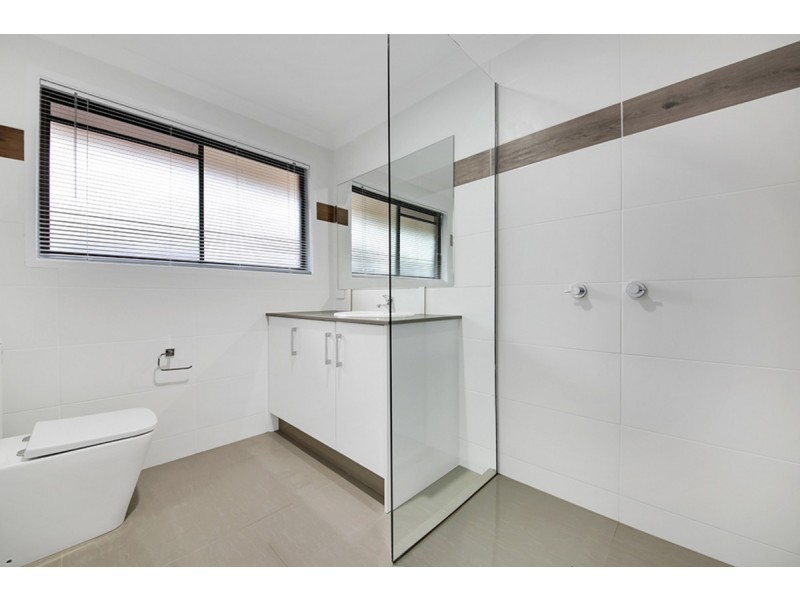 1/7 Jessica Court, Arundel QLD 4214