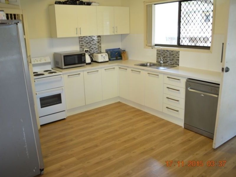 1/6 Melrose Place, Southport QLD 4215