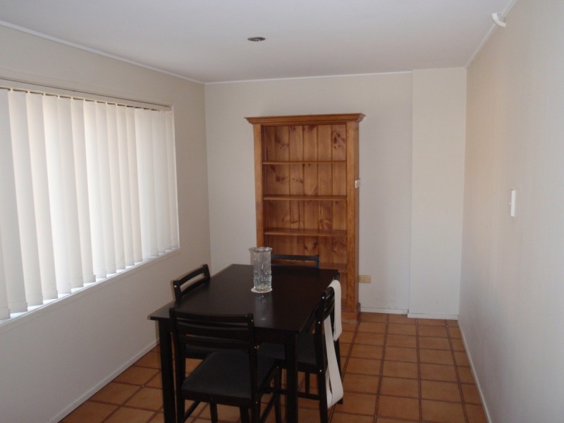 1/6 Melrose Place, Southport QLD 4215