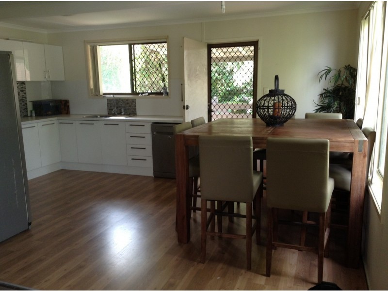 1/6 Melrose Place, Southport QLD 4215