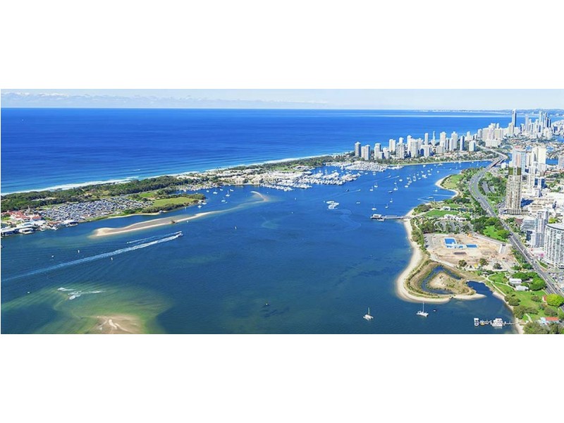 2/5 North Street, Southport QLD 4215