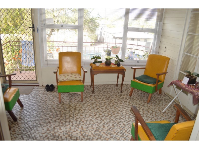 6 Wilson Street, Labrador QLD 4215