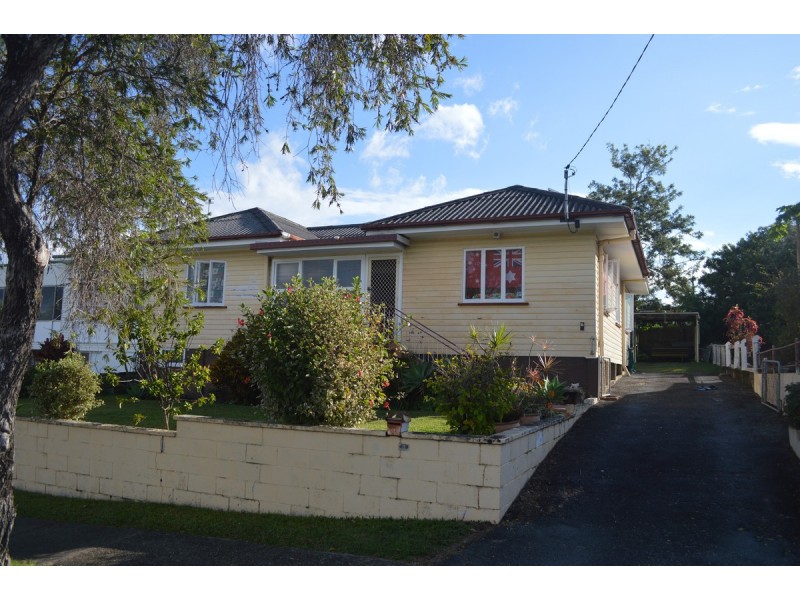 6 Wilson Street, Labrador QLD 4215