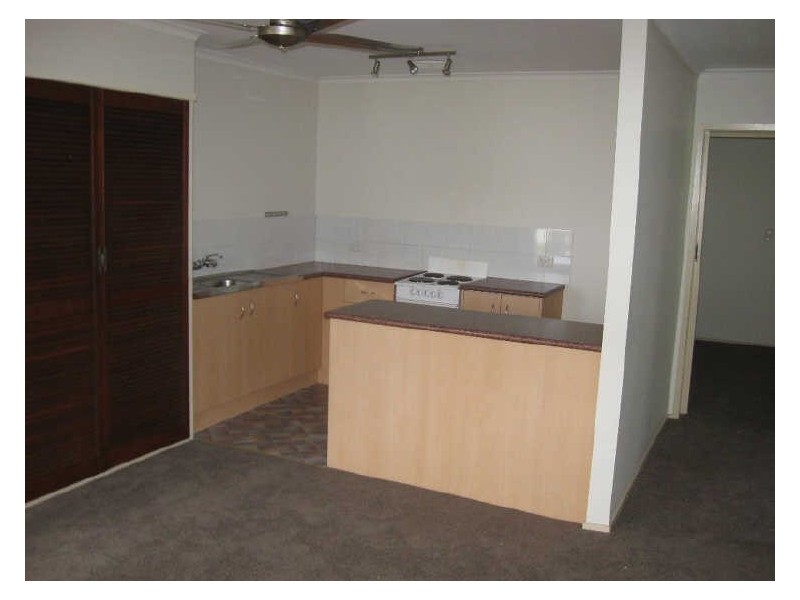 2/3 Central Street, Labrador QLD 4215