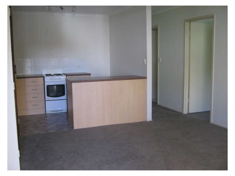 2/3 Central Street, Labrador QLD 4215