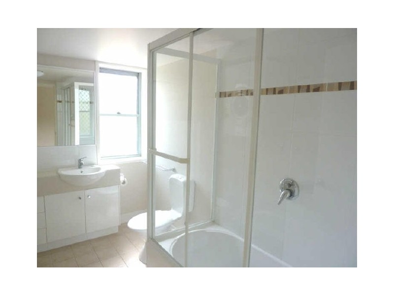 99 Muir Street, Labrador QLD 4215