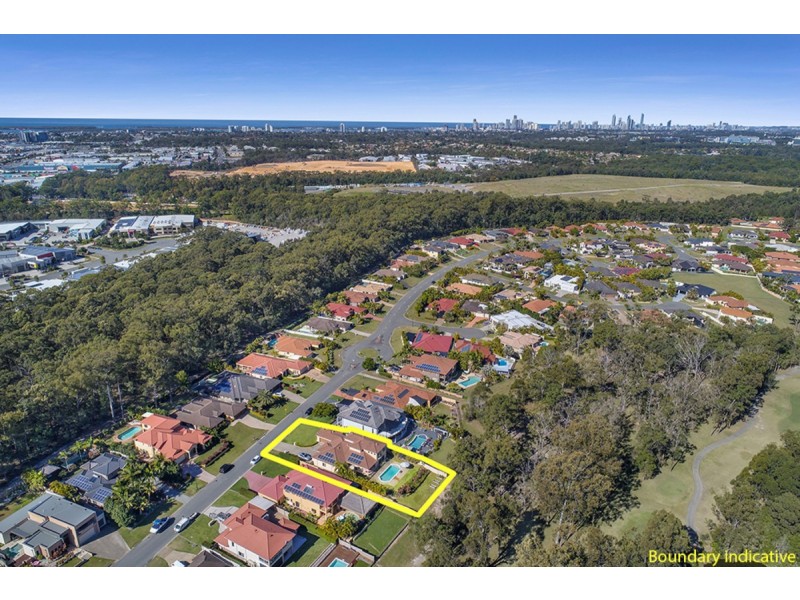 92 Arun Drive, Arundel QLD 4214