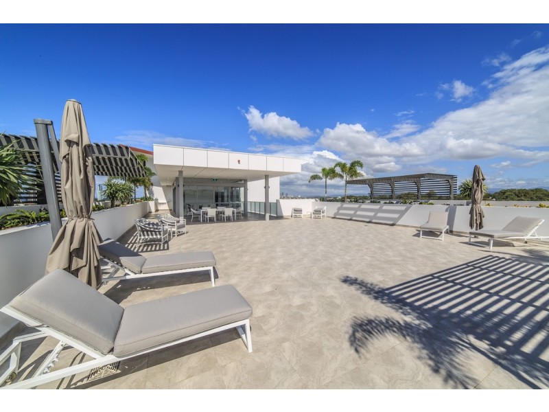 401/30 Brighton Parade, Southport QLD 4215