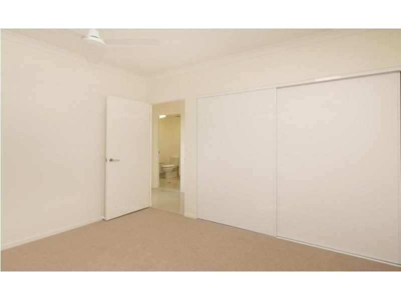 18/171 Scarborough Street, Southport QLD 4215