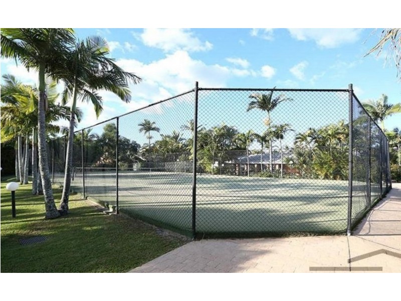 24/97 Edmund Rice Drive, Southport QLD 4215