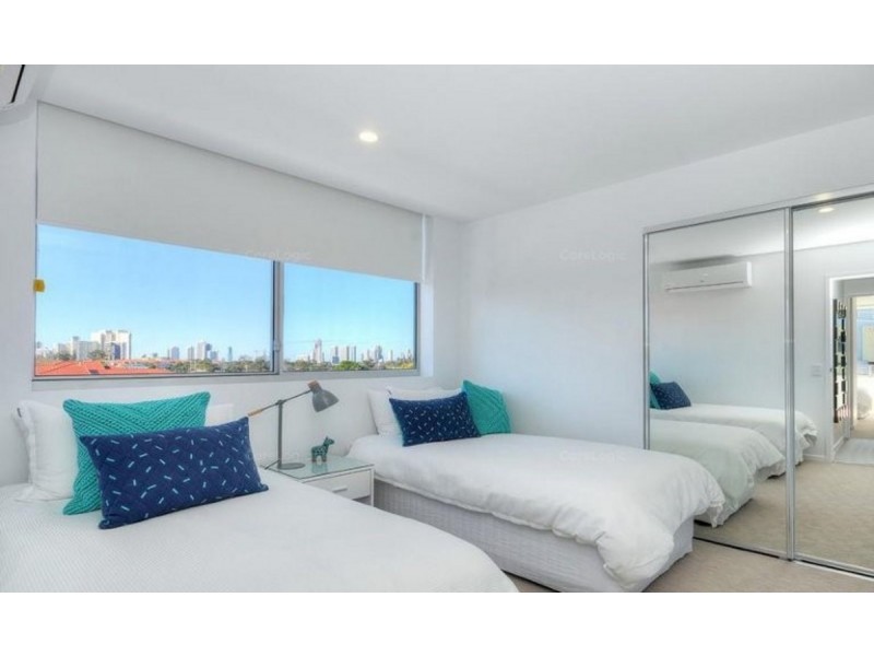 602/26 Spendelove, Southport QLD 4215