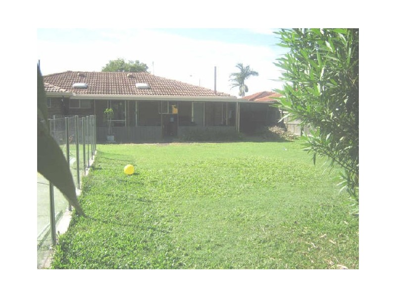 58 Campbell Street (TS), Sorrento QLD 4217