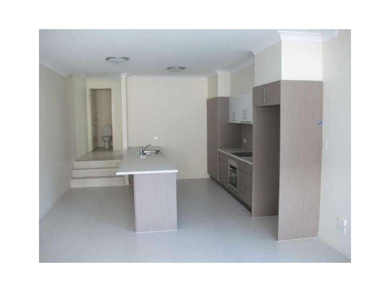 1/9 Ward Street (TS), Southport QLD 4215