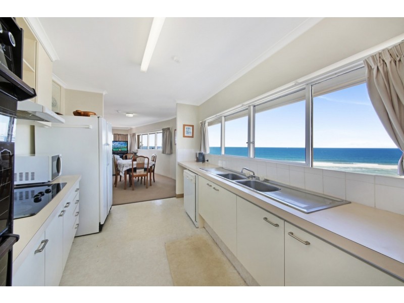 27/204 Ferny Avenue, Surfers Paradise QLD 4217