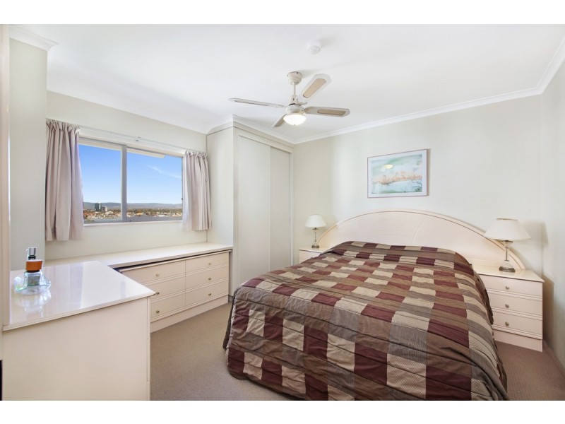 27/204 Ferny Avenue, Surfers Paradise QLD 4217