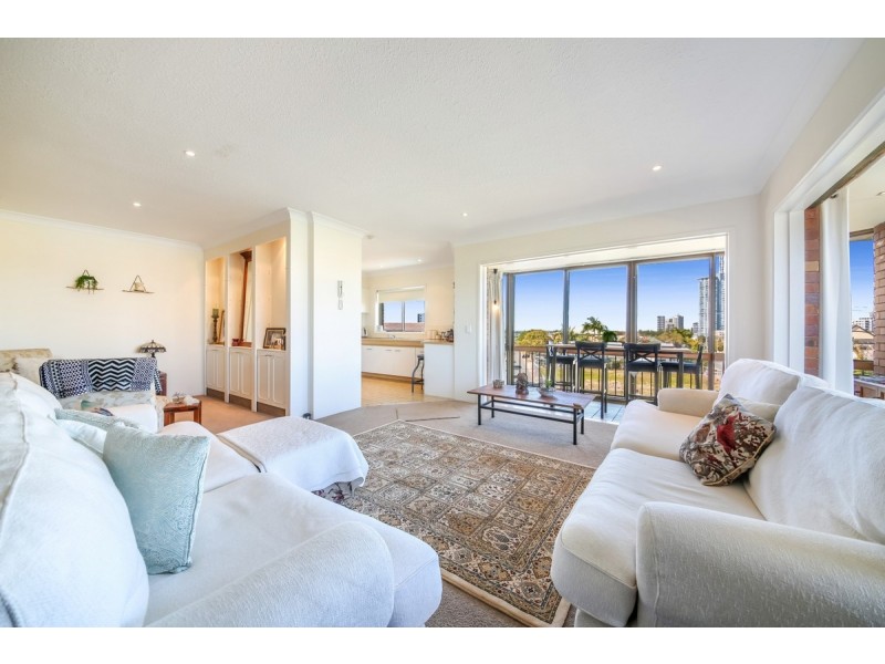 9/79 Queen Street, Southport QLD 4215